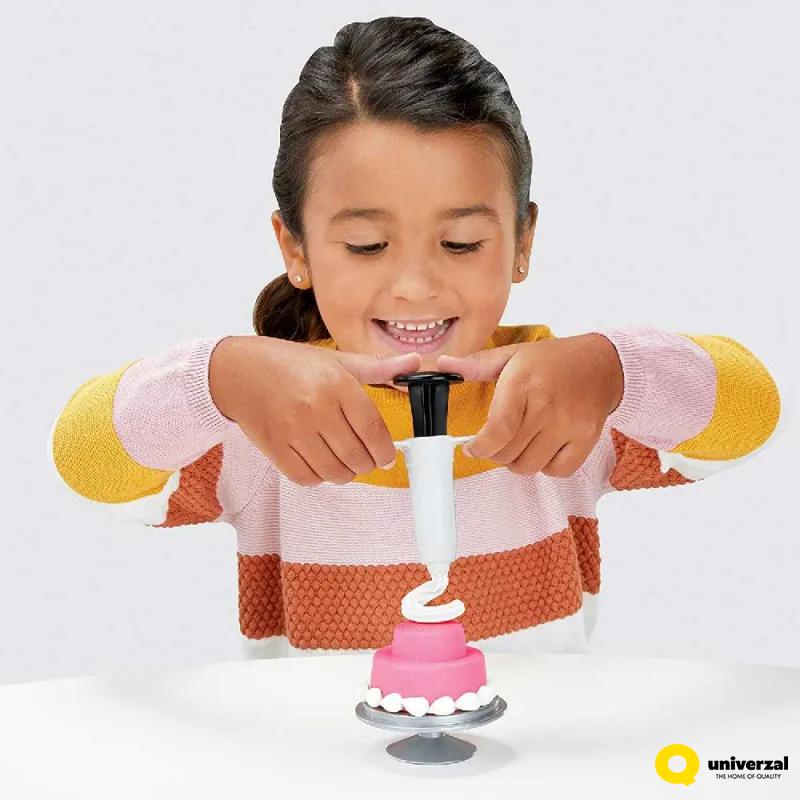 PLAY DOH RISING CACE OVEN PLAYSET F1321 