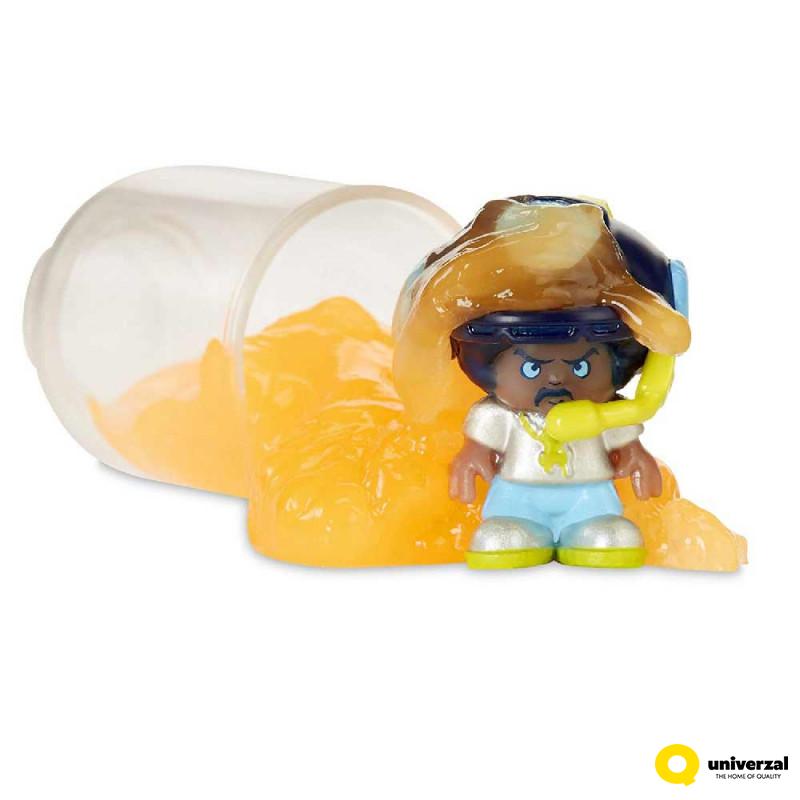 READY 2 ROBOT WRECK RACERS ASST 555155 